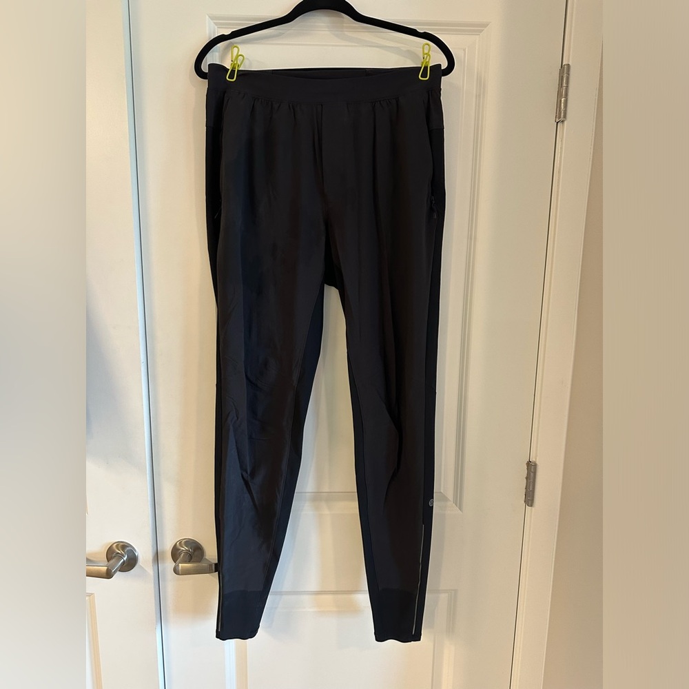 Lululemon Joggers - Black
